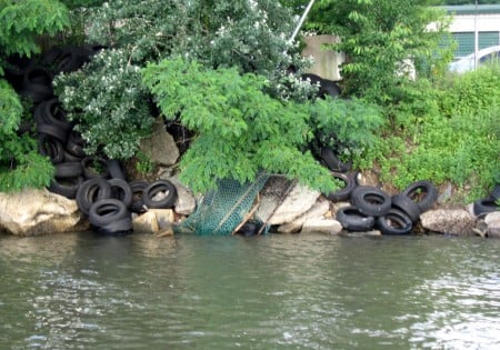 Tires on Harlem River