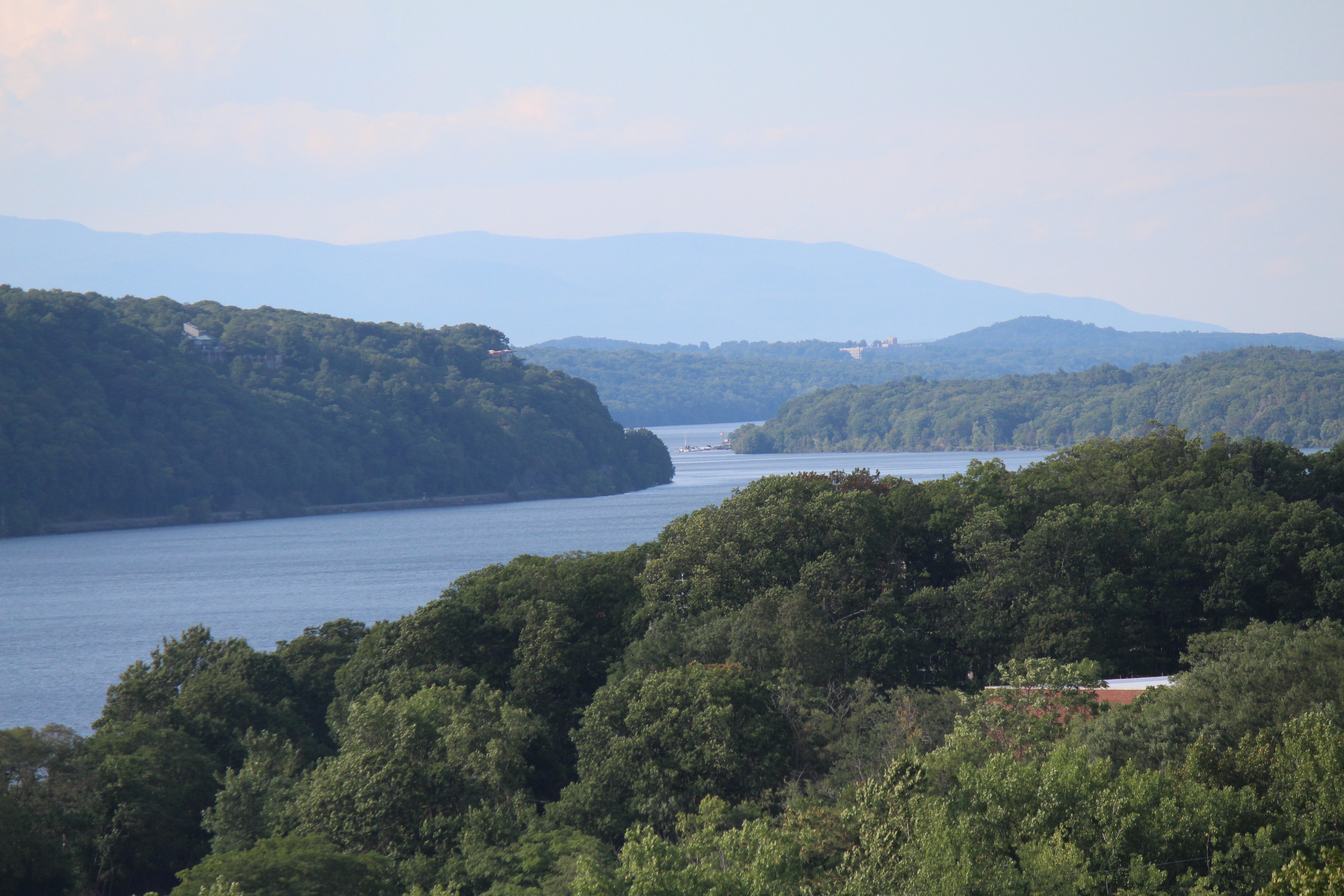 Hudson River from Poughkeepsie-crLRae_2525